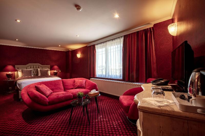 Hotel Parkhotel Airport 3*